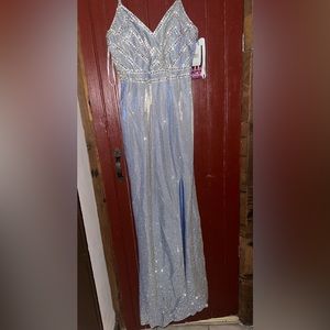 BNWT formal dress, silvery blue, absolutely gorgeous!